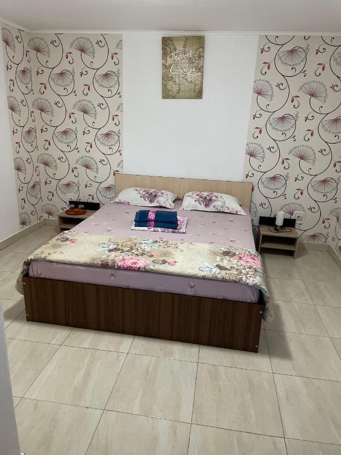 Vila Vlad Două Mai Exterior foto