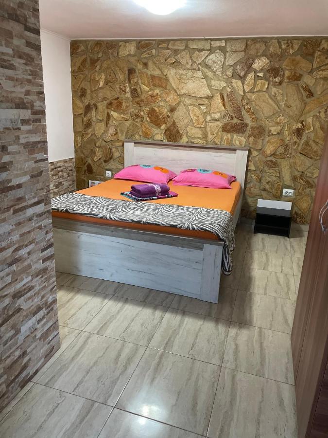 Vila Vlad Două Mai Exterior foto